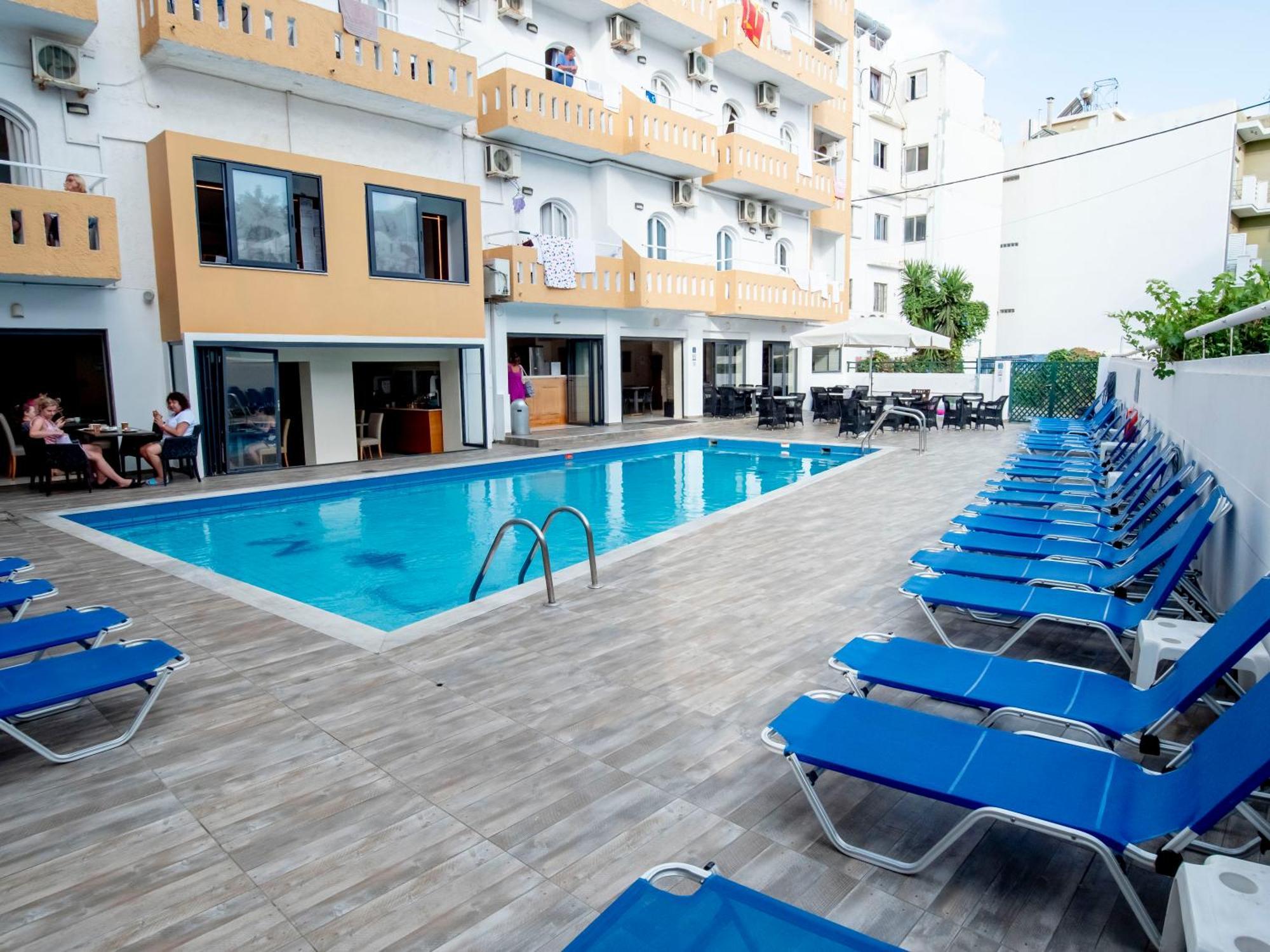 Pela Maria Hotel Hersonissos  Bagian luar foto