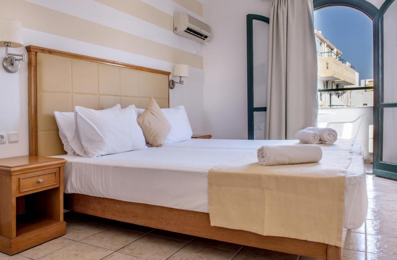 Pela Maria Hotel Hersonissos  Bagian luar foto
