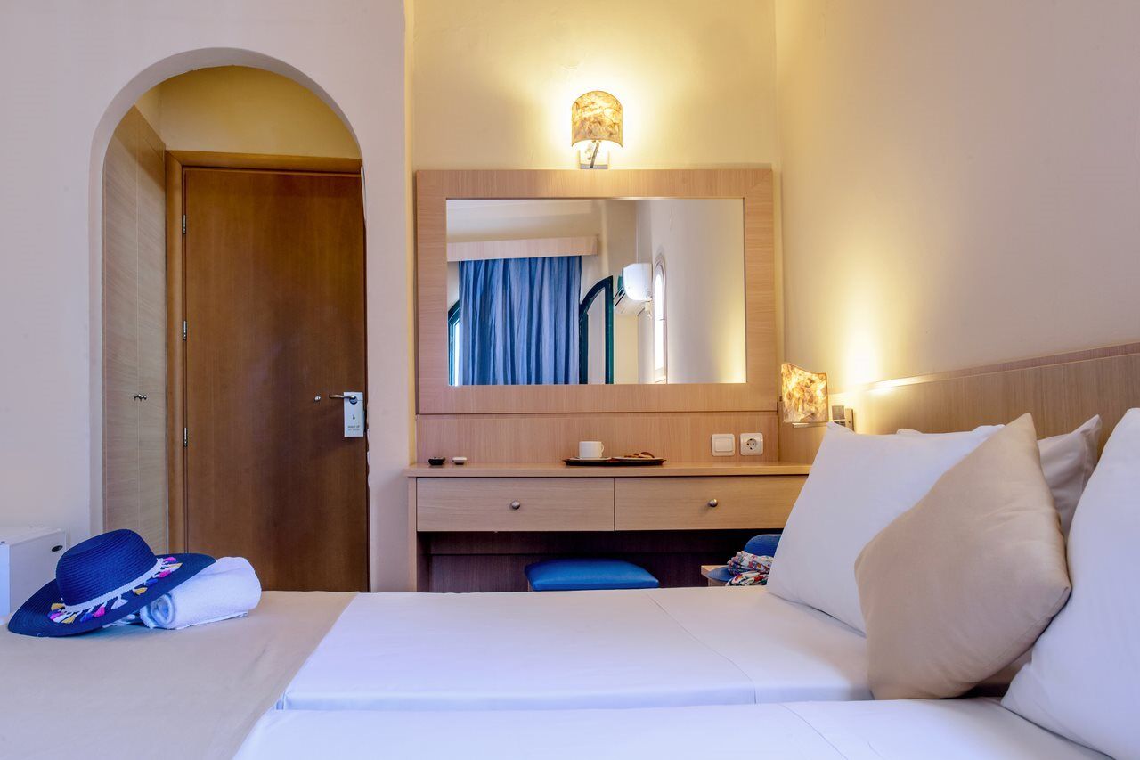 Pela Maria Hotel Hersonissos  Bagian luar foto